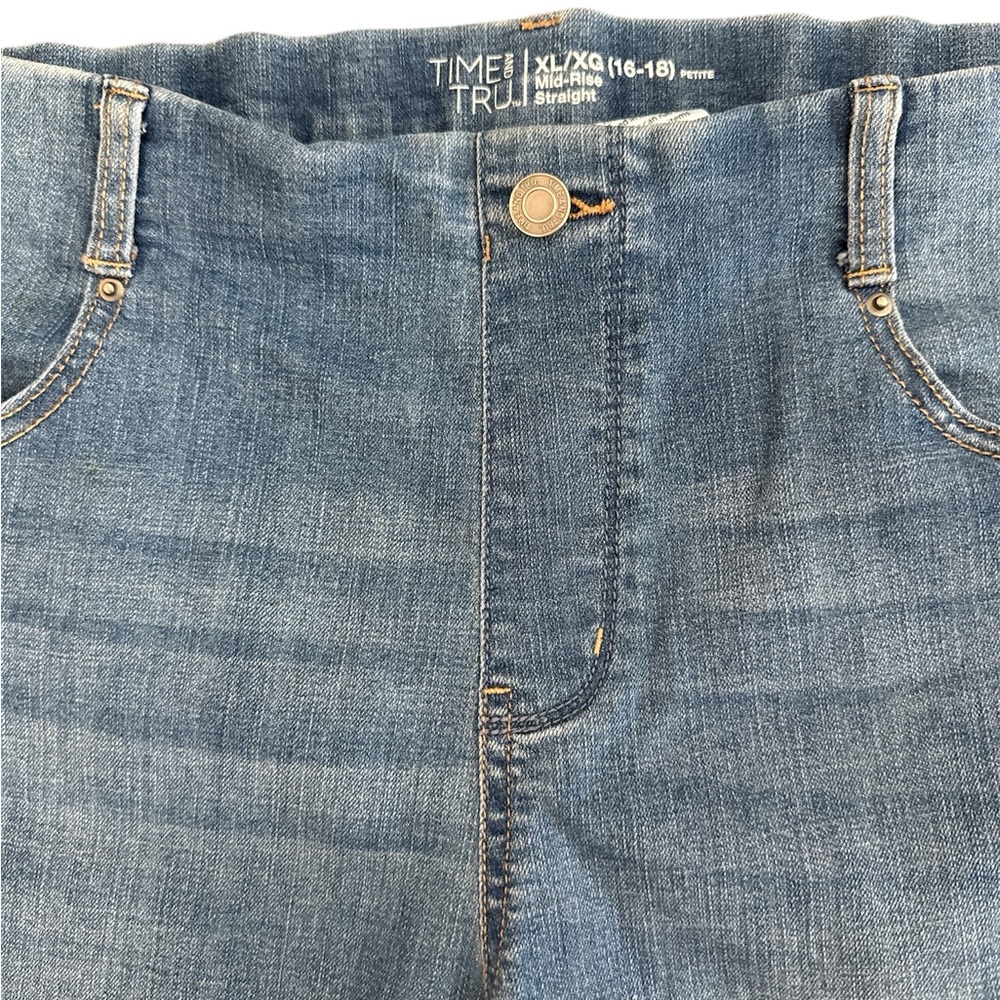 Time and Tru Jeans, Size XL 16-18 - Picture 3 of 6